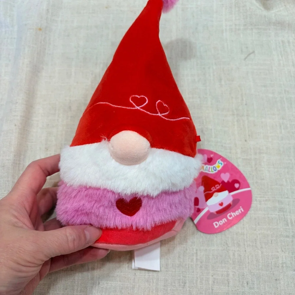 Squishmallows Don Cheri the Gnome‎ Valentine 5 Inch Plush Red Pink NWT Jazwares